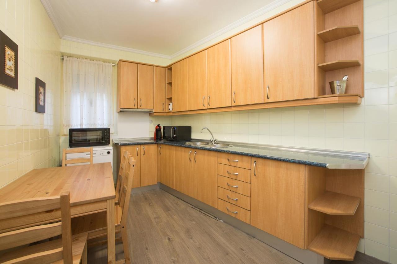 Apartamentos Turisticos Avila La Catedral Zewnętrze zdjęcie