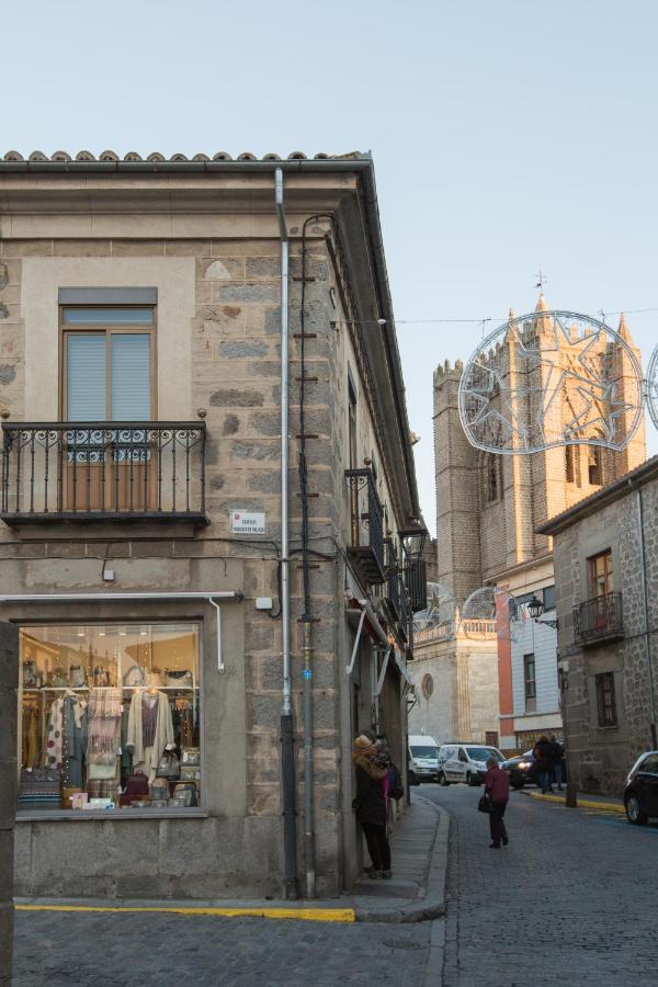 Apartamentos Turisticos Avila La Catedral Zewnętrze zdjęcie